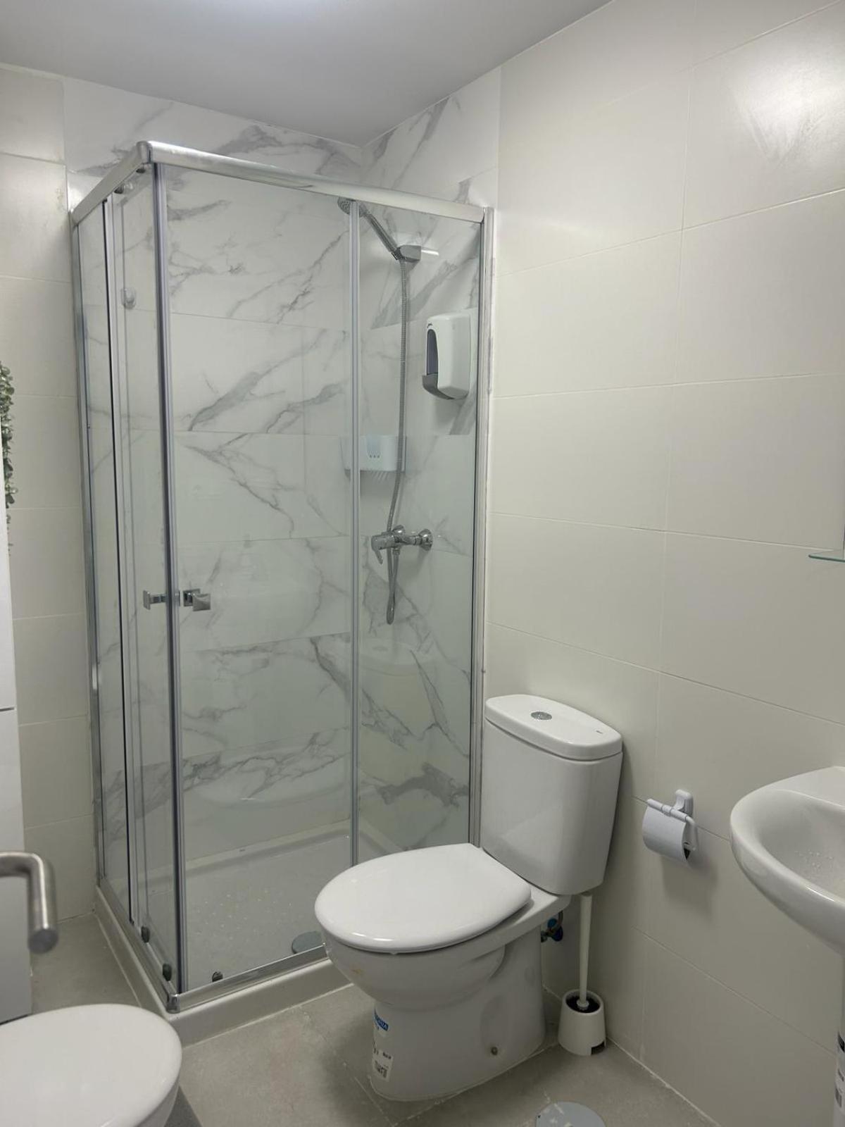 Apartamentos Milano Рокетас де Мар Екстериор снимка